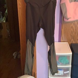 Black leggings and they are sheared at the bottom